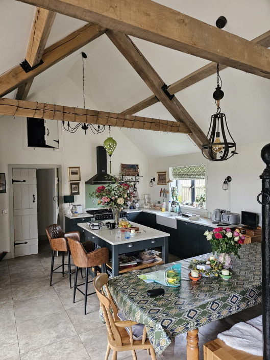 WhatsApp Image 2024-08-28 at 09.01.13 (1)